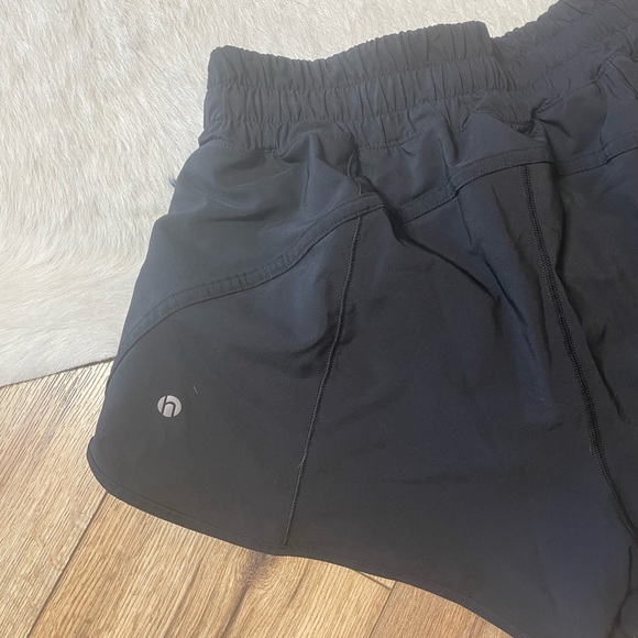 HeyNuts Stride Running Shorts Side Pocket Workout Shorts with Liner 4'' - Picture 6 of 8